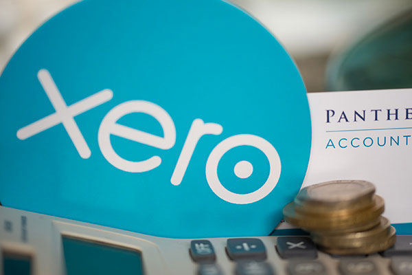 FAQs in Xero - Overpayment by a Customer Xero